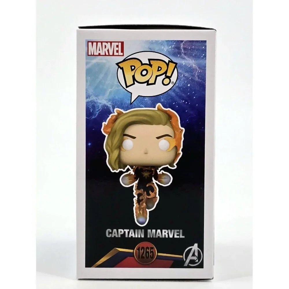 Funko Pop! Captain Marvel 1265 Marvel Collector Corps Exclusive Shirt & Sticker